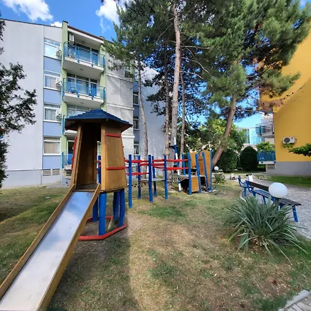 до плажа в アパート